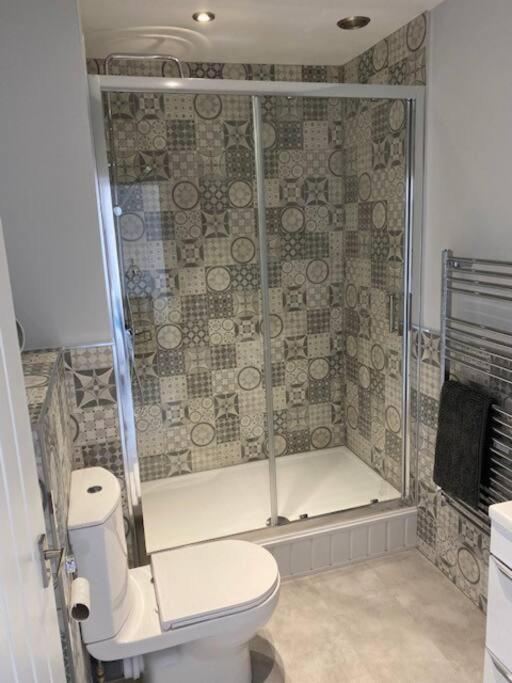 Luxury Mumbles View Studio Apartment Swansea Exterior photo